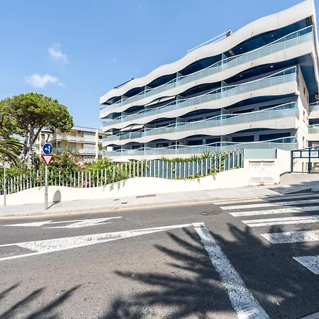 Apartment Les Ones Only Families Salou